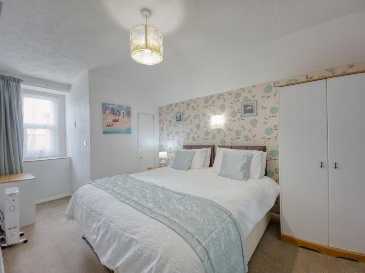 7 - 1 Bedroom Sea Front Location - Step Free Access From Rear - Free Parking *