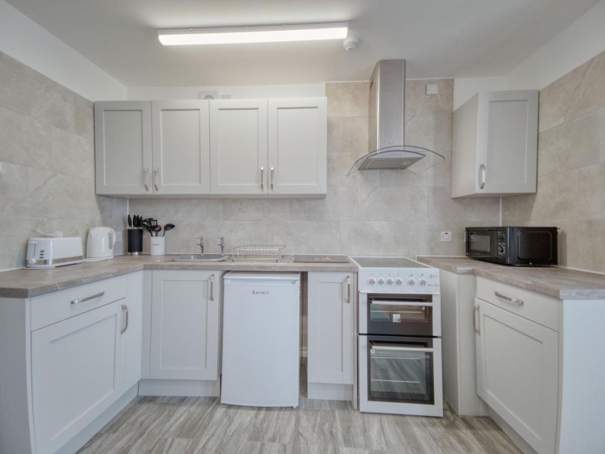 Holiday home 7 - 1 Bedroom Sea Front Location - Step Free Access From Rear - Free Parking